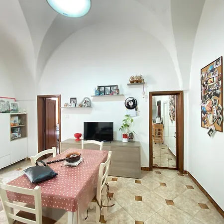 Sweet Dalila Centro Storico Apartment *
